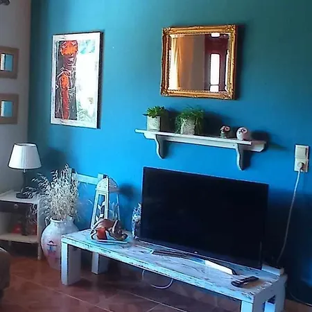 Holiday home Roula's House Nymfai