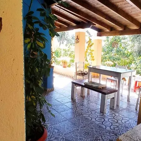 Holiday home Roula's House Nymfai